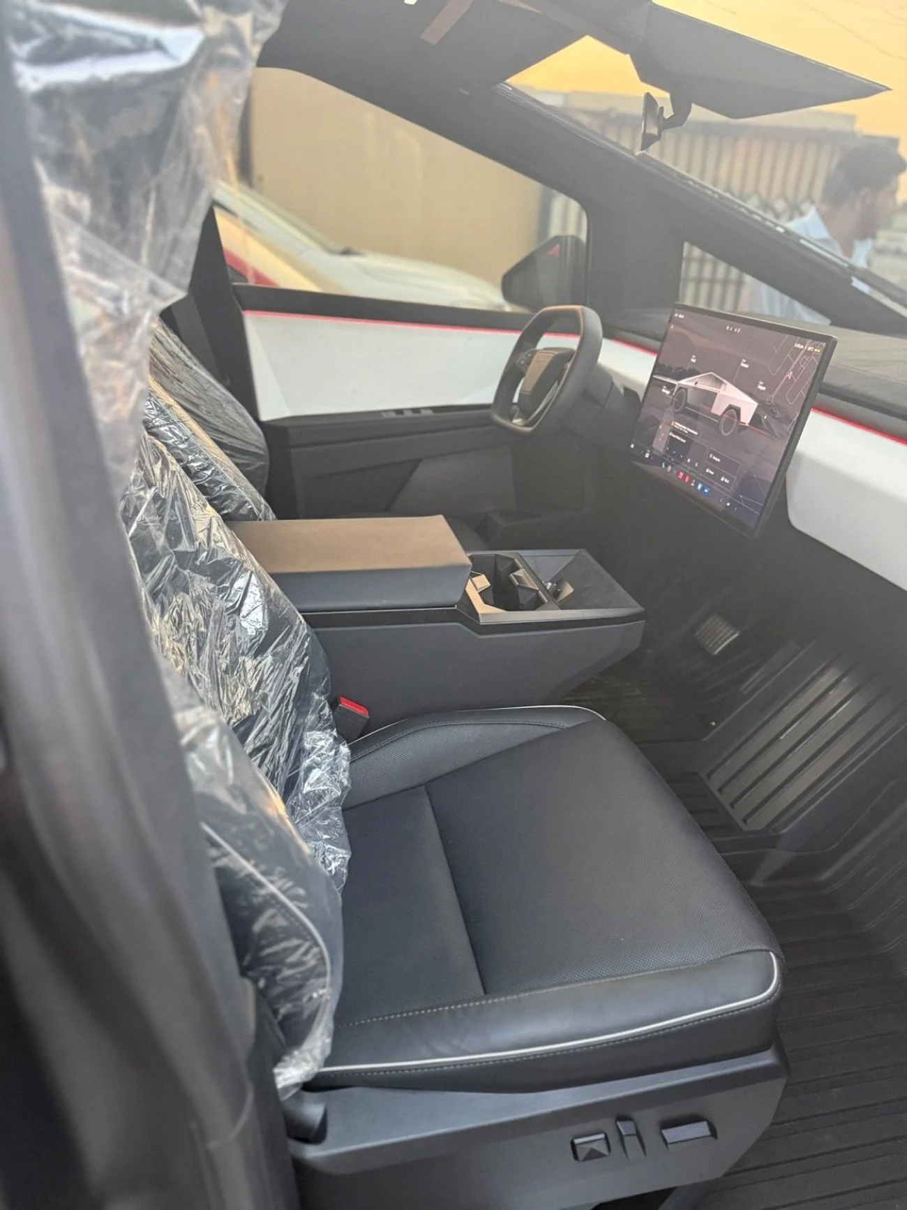 dce_800560-6.jpg