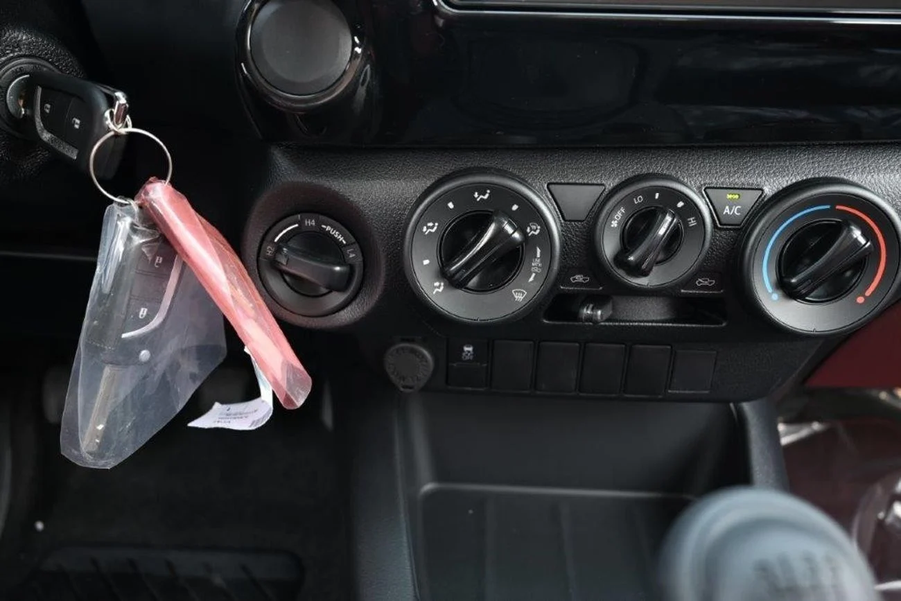 dce_800593-16.jpg