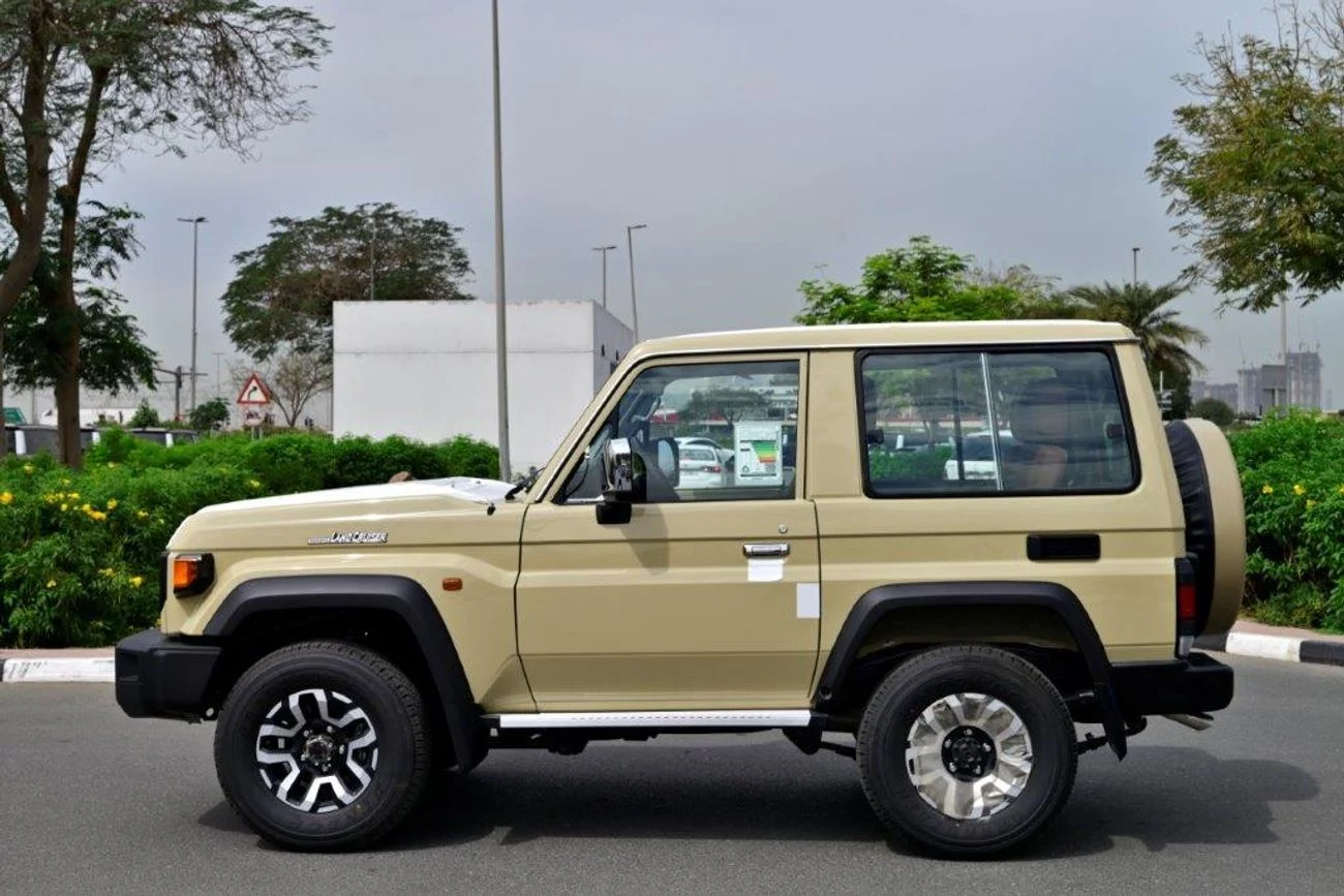 dce_800595-2.jpg