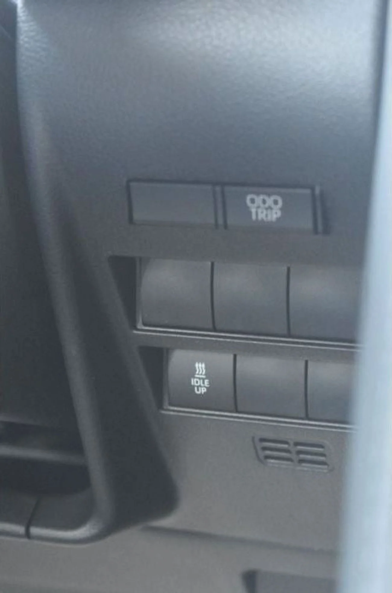 dce_800664-12.jpg