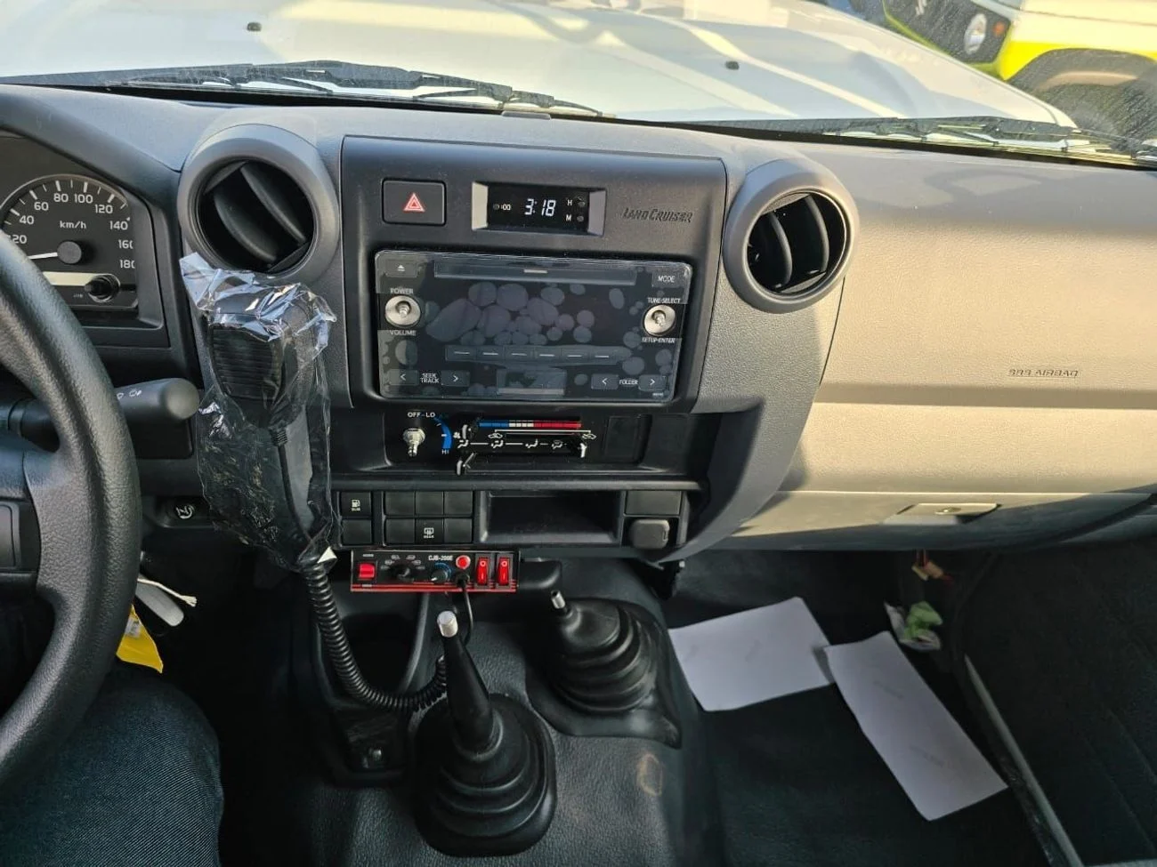 dce_800667-10.jpg