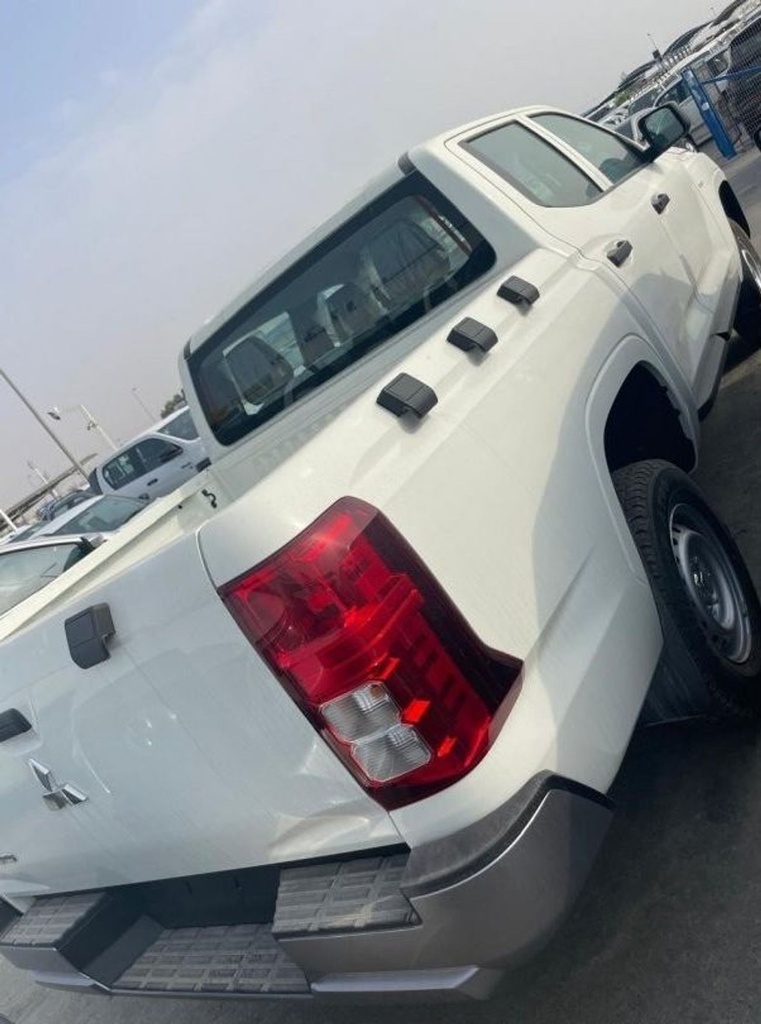 dce_800677-7.jpg