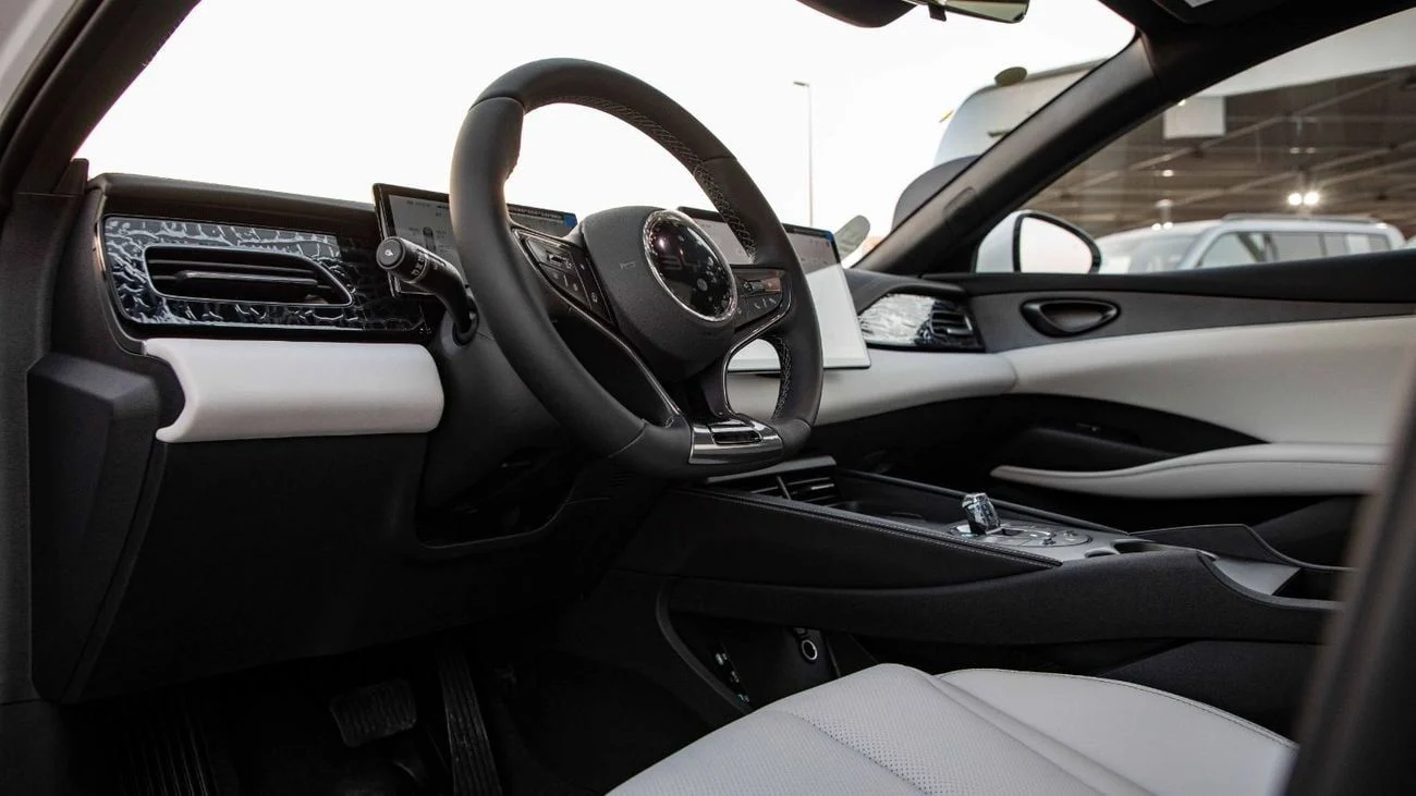 dce_800704-11.jpg