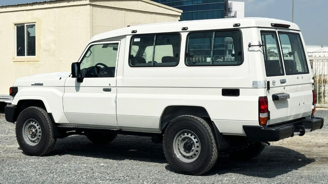 dce_800740-5.jpg