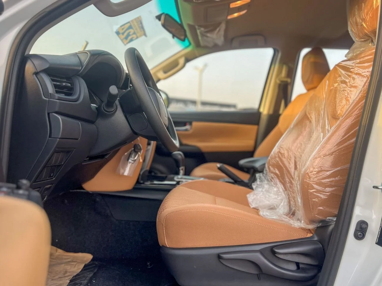 dce_800889-13.jpg