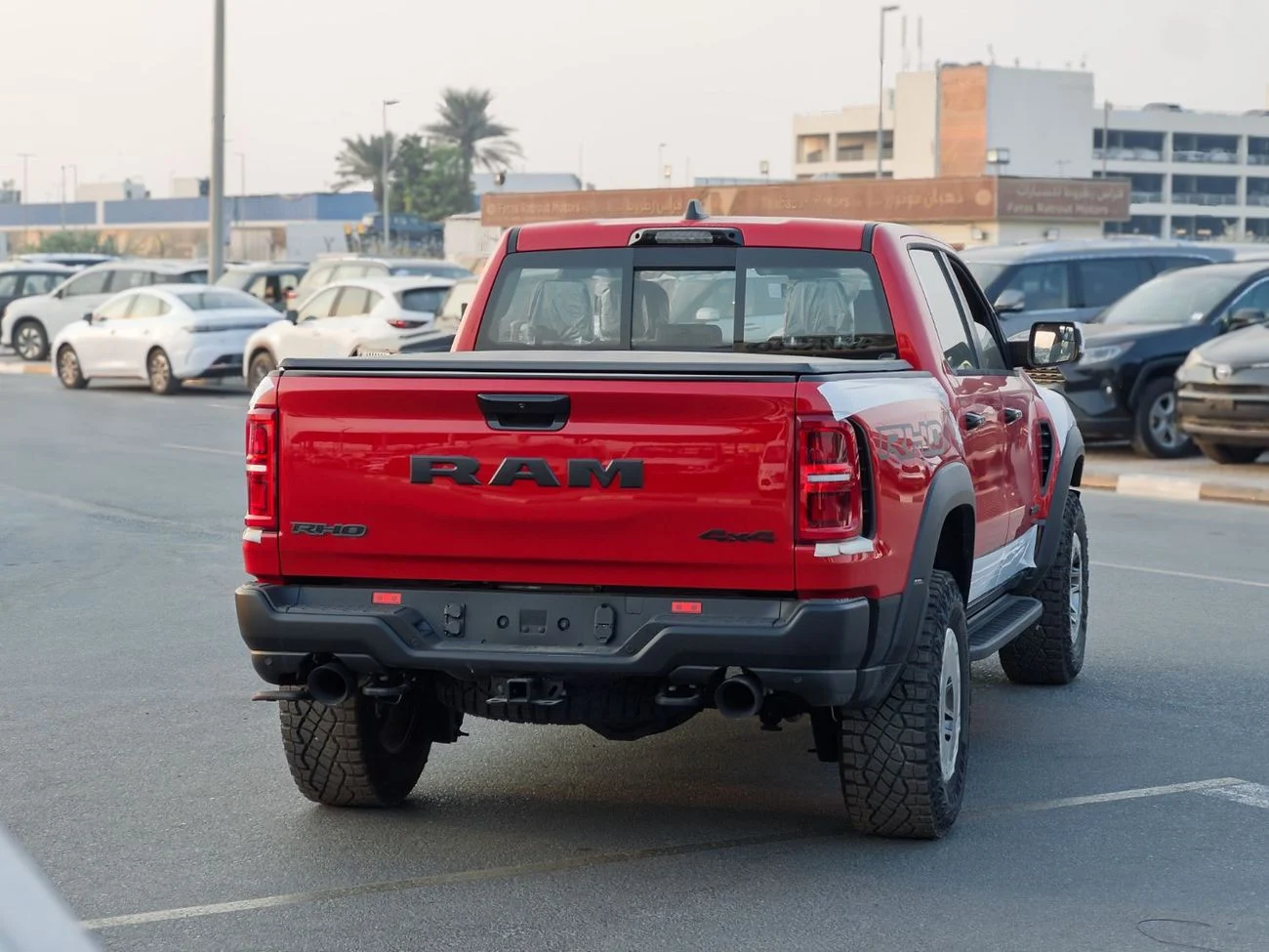 dce_800890-6.jpg