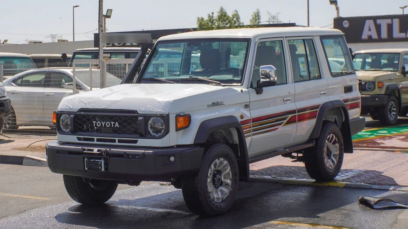 dce_800915-3.jpg