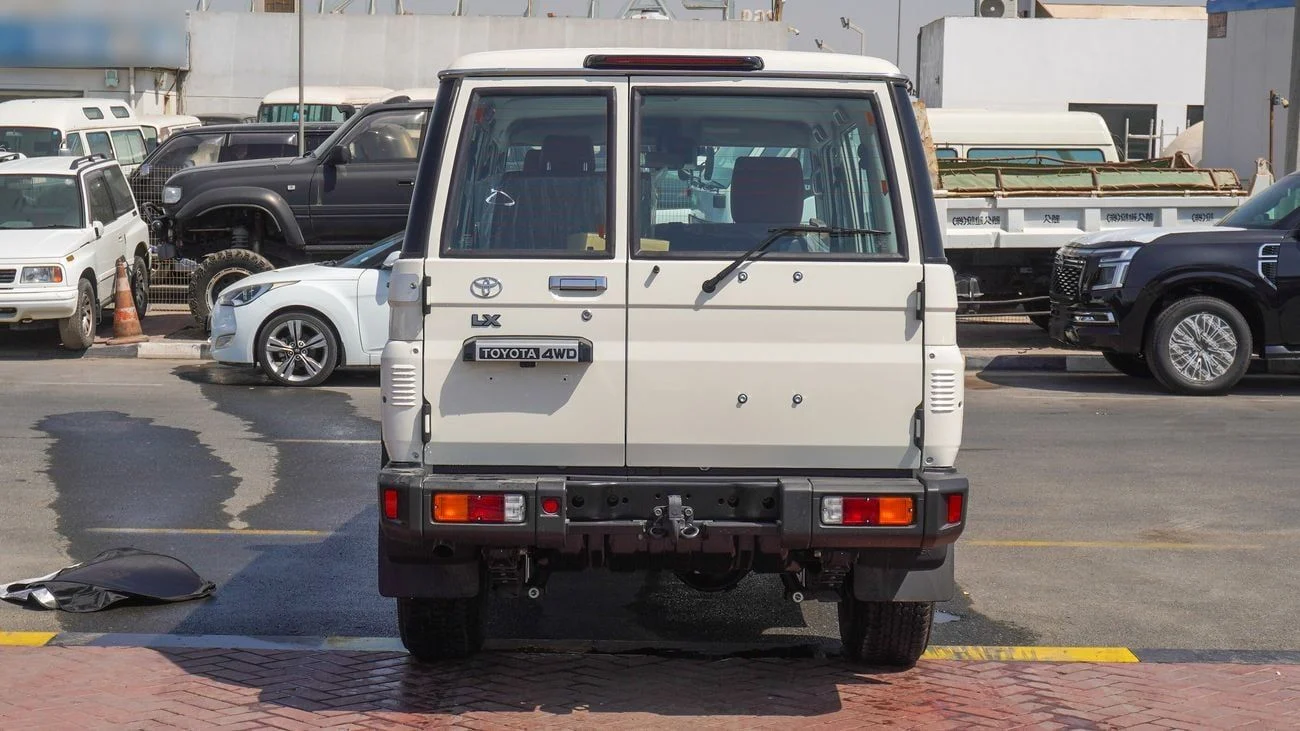 dce_800915-18.jpg
