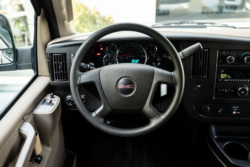 dce_801082-9.jpg