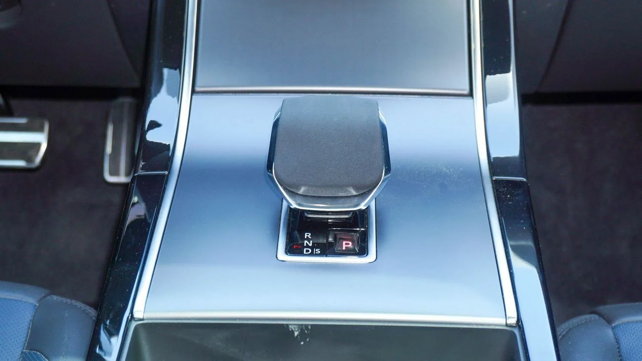 dce_801130-8.jpg