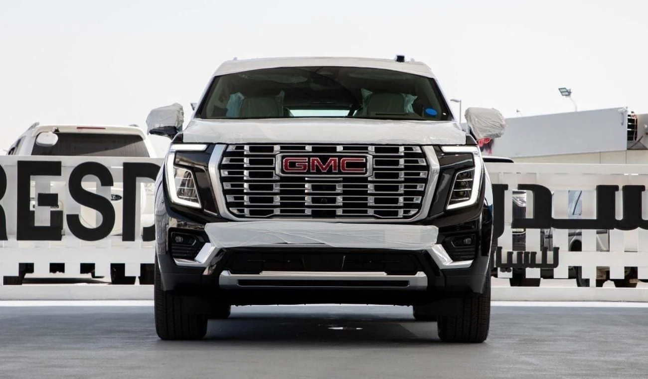 2025 GMC Yukon in Dubai: 0km, Petrol, Automatic, 8 engine, Black Color
