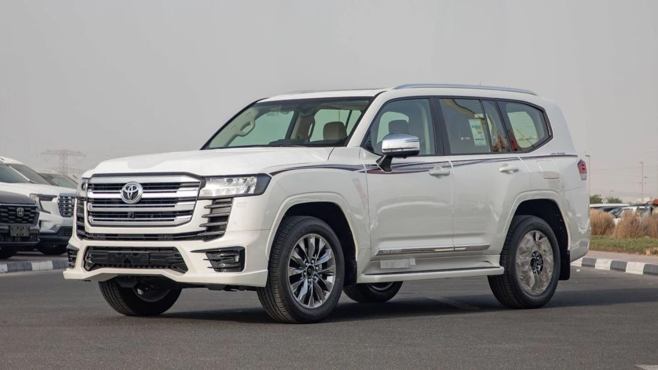 2025 Toyota Land Cruiser Diesel Automatic in White - Buy in Dubai