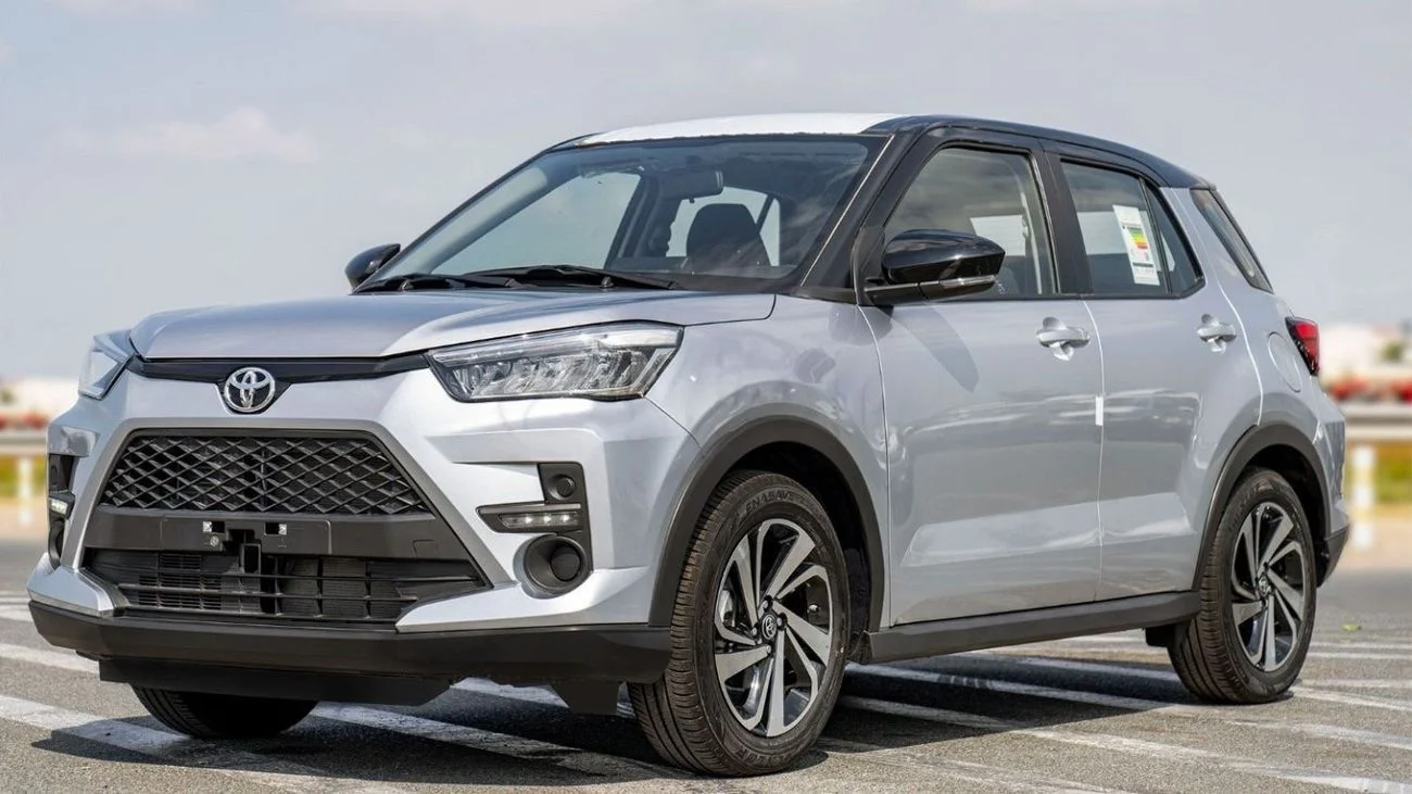 2023 Toyota C-HR in Silver | 0km, Petrol, Automatic, 4 Engine | Buy in Dubai