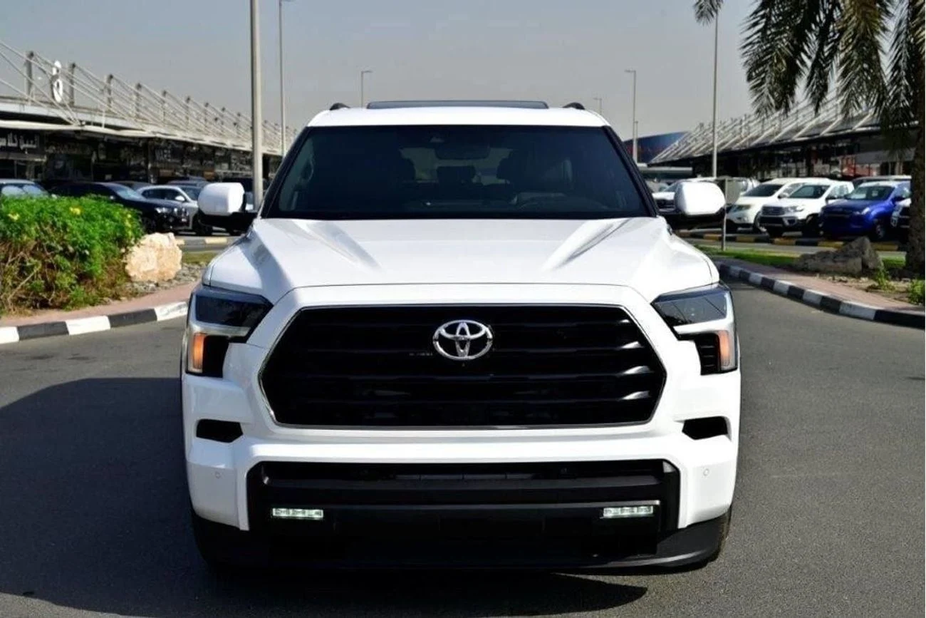 [DCE-800591] Toyota Sequoia 2025 Hybrid Automatic 6 Engine in White - Buy in Dubai