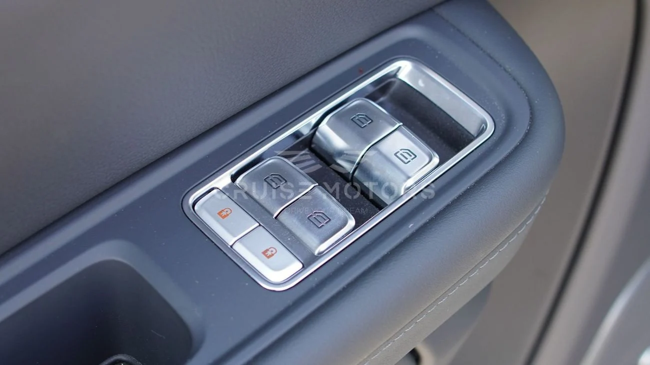 HONGQI HS9 2025 Electric Automatic Silver - Buy in Dubai