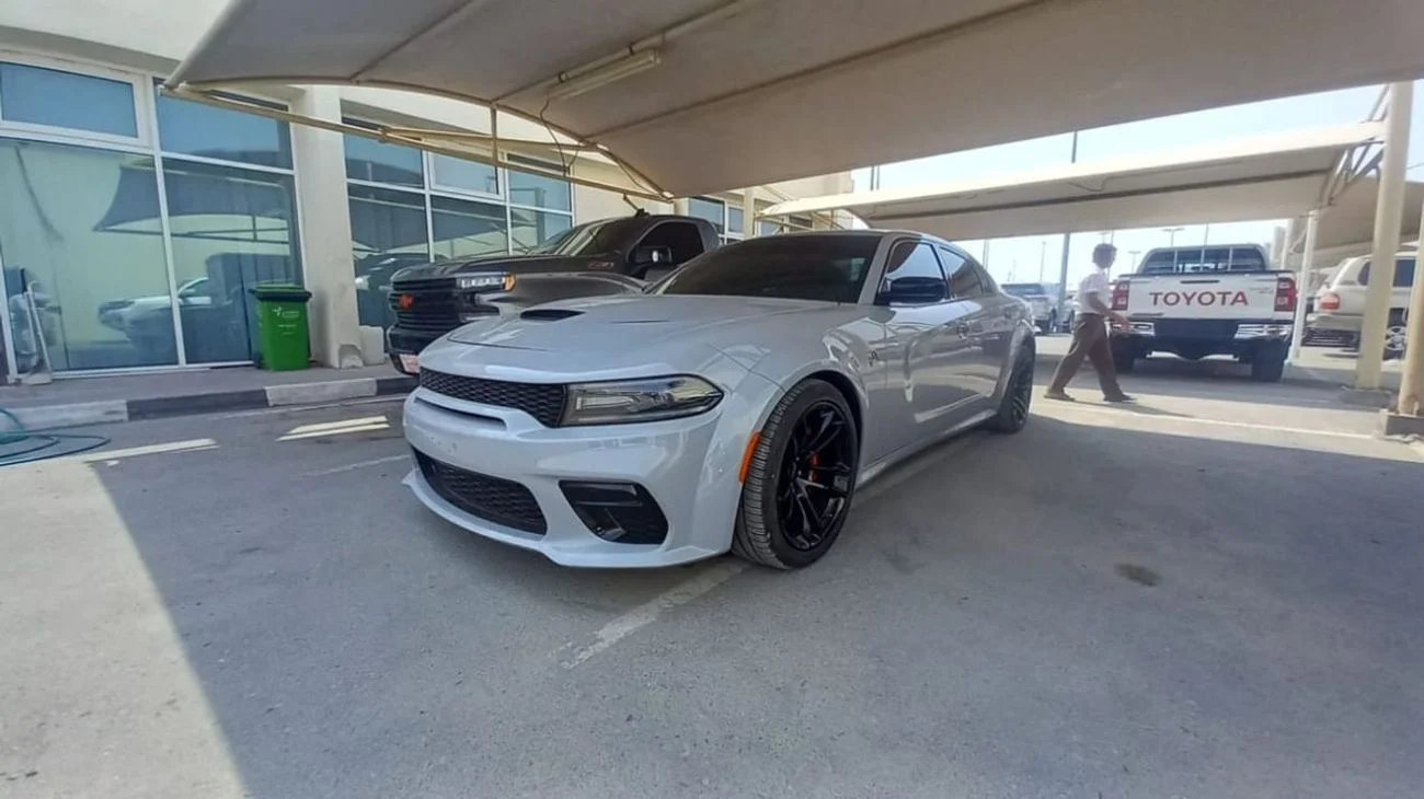 2022 Dodge Charger with only 3840km in Dubai - Grey, Automatic, 8 engine