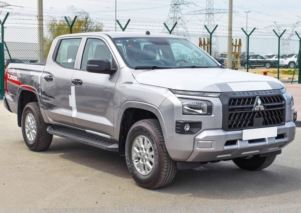 Brand New 2025 Mitsubishi Triton Diesel Manual in Silver - Buy in Dubai