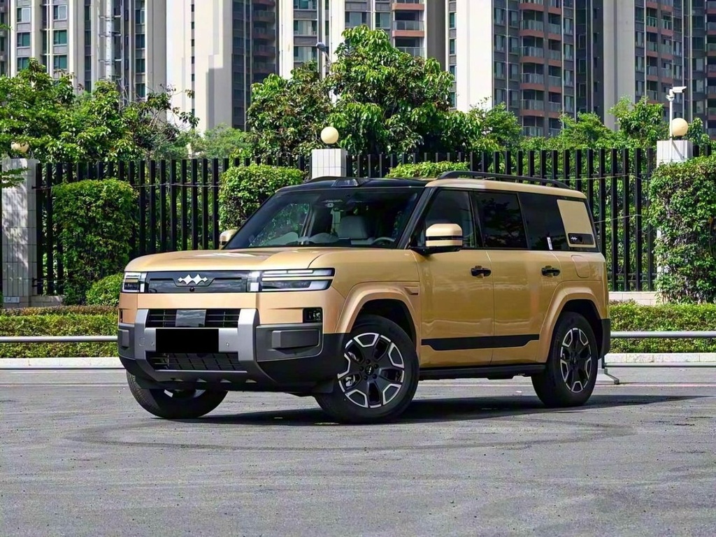 BYD Yuan 2025 Hybrid Automatic 4 Engine Gold in Dubai - Buy Now!