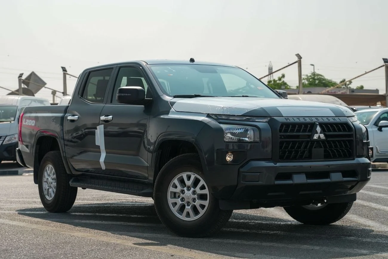 Mitsubishi L200 2025 Grey Petrol Manual 4 Engine in Dubai