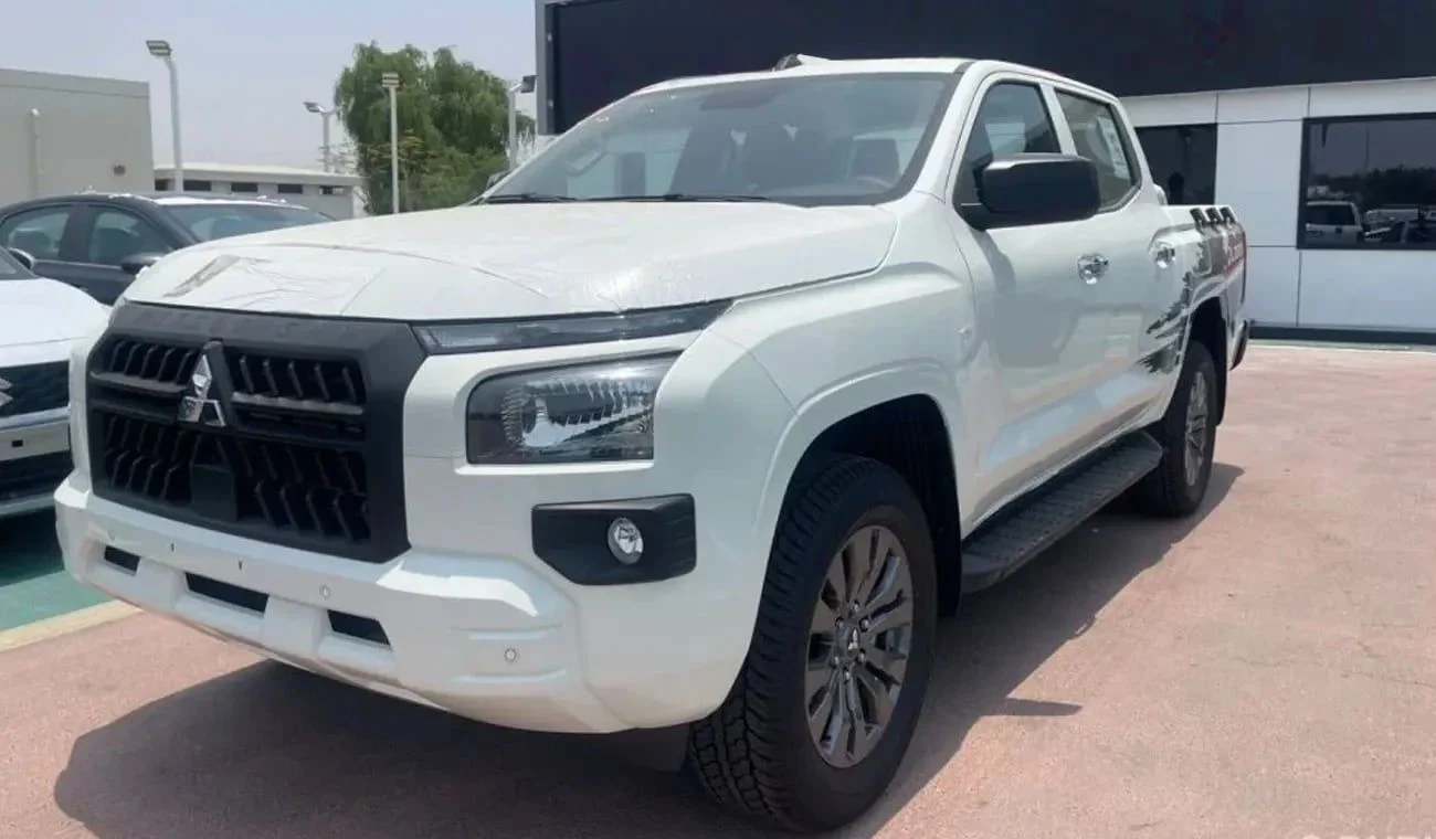 Mitsubishi Triton 2025 Diesel Automatic White in Dubai - Brand New with 4 Engine