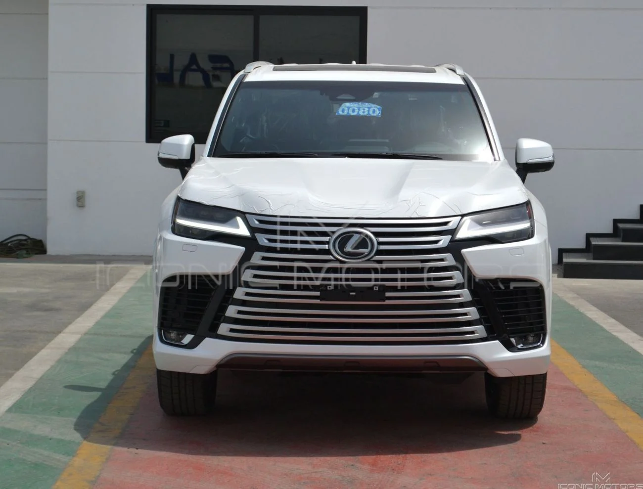 2025 Lexus LX Hybrid Automatic in White - 0km - Buy in Dubai