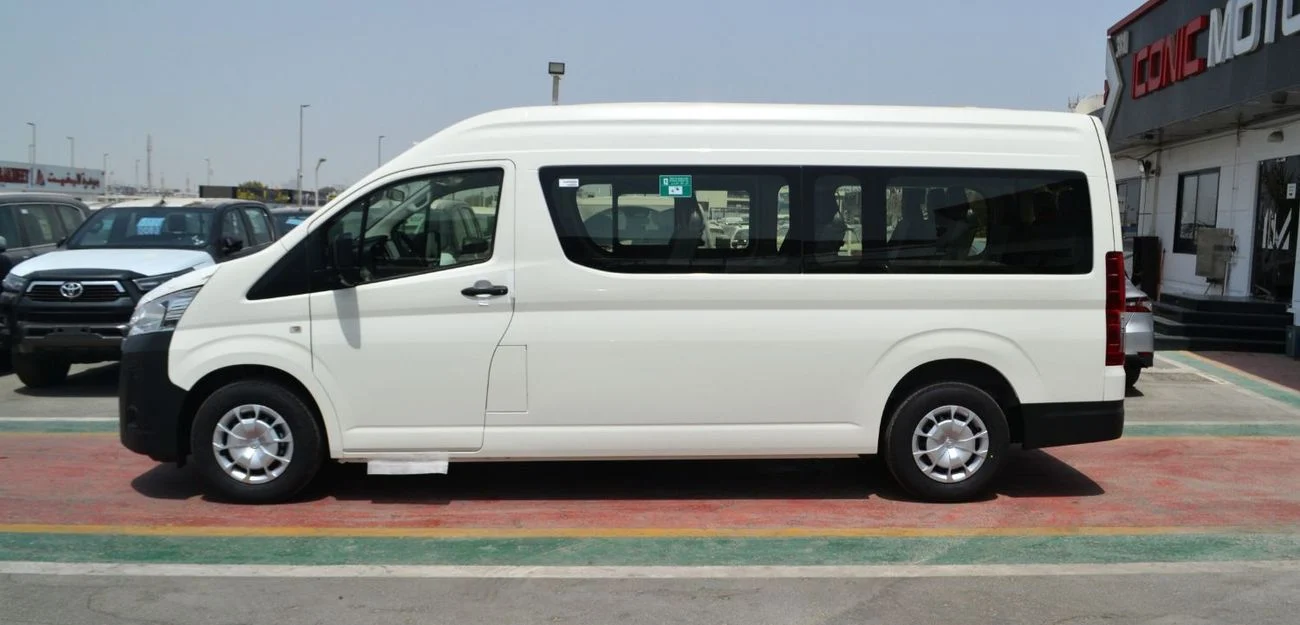 Toyota Sienna 2026 Diesel Manual 4 Engine White in Dubai