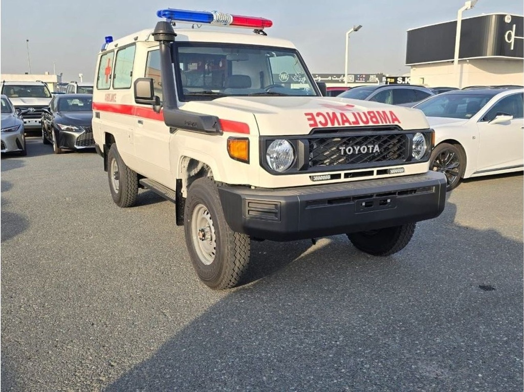 Toyota Land Cruiser 2025 Diesel Automatic in White - Buy in Dubai