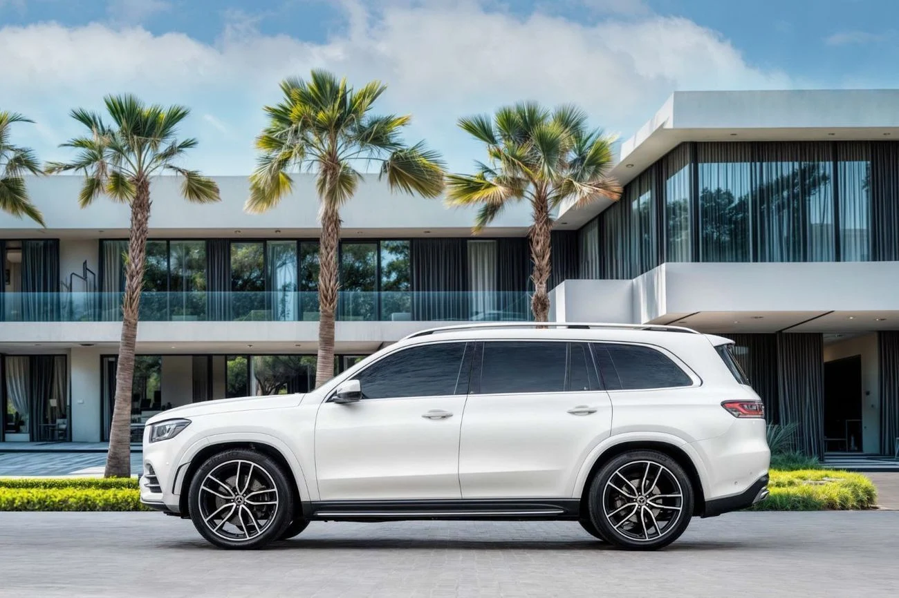 2022 Mercedes-Benz GLS in White - Low Mileage, Automatic Transmission, Powerful 8 Engine