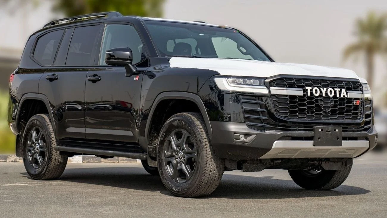 Toyota Land Cruiser 2023 Diesel Automatic in Black - Buy in Dubai