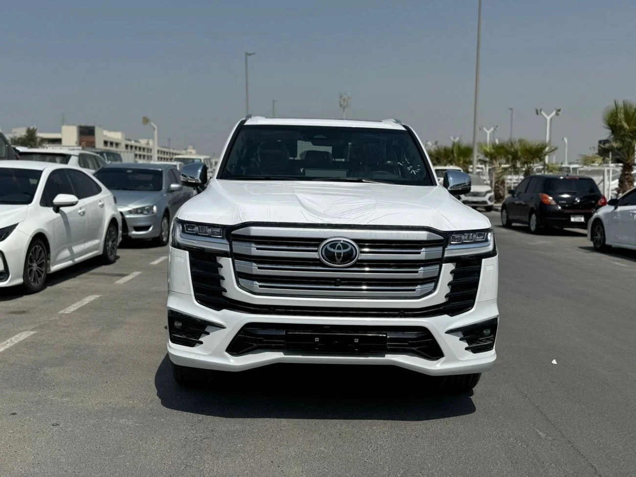 Toyota Land Cruiser 2025 in Dubai - Brand New Petrol Automatic with 6 Engine