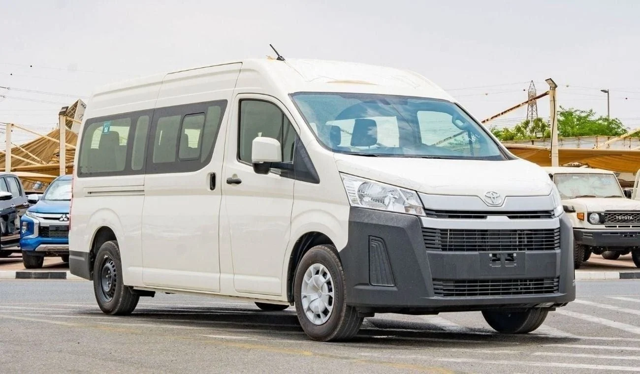 Toyota Sienna 2026 in Dubai: Brand New, Petrol, Automatic, 6 Engine