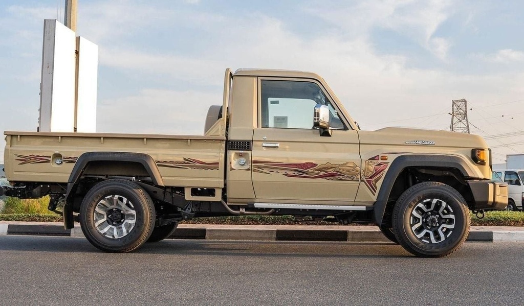 Toyota Land Cruiser 2025 in Beige - Brand New with 6 Engine