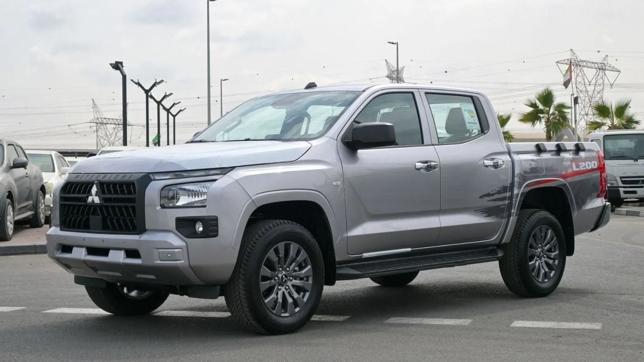 Mitsubishi L200 2025 Diesel Manual Silver 4 Engine - Buy in Dubai