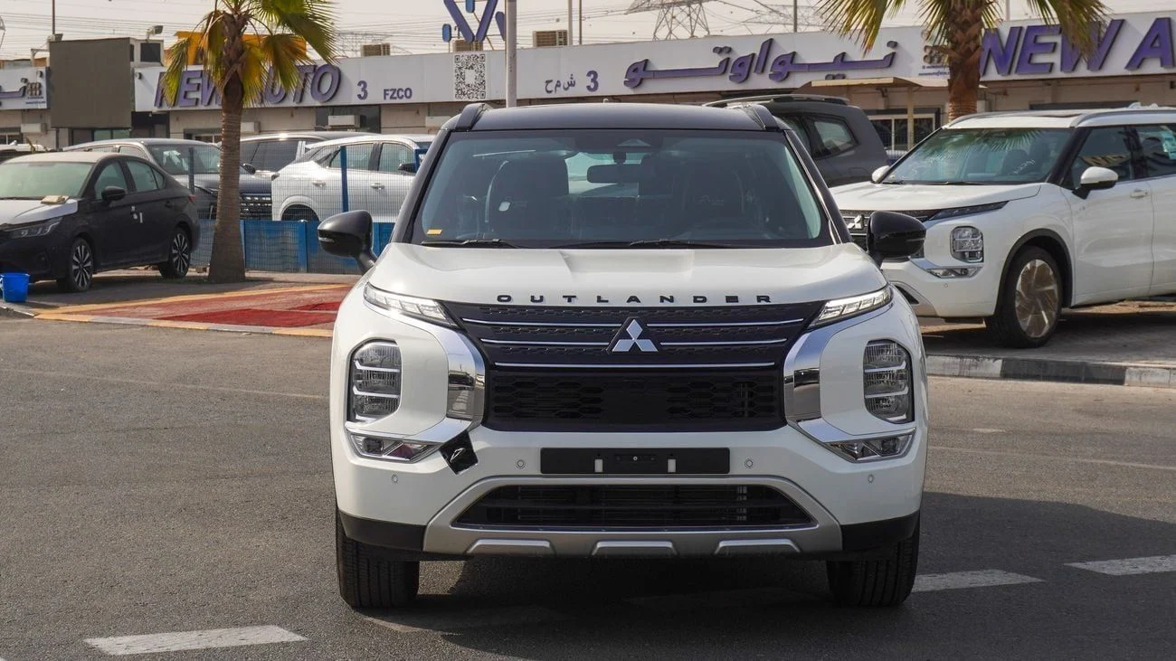 2025 Mitsubishi Outlander in White, 0km, Automatic, 4 Engine - Buy in Dubai
