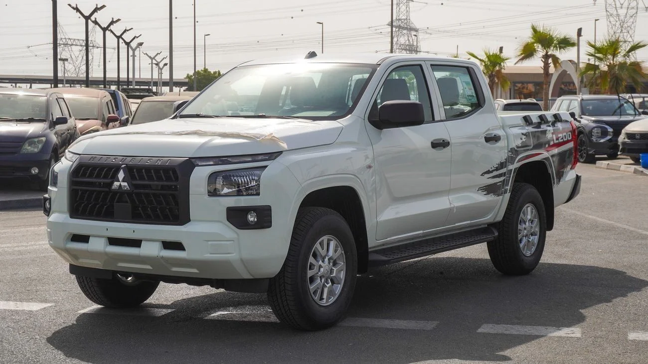 2025 Mitsubishi L200 GLS for Sale in Dubai - Brand New Petrol Manual 4 Engine White Truck