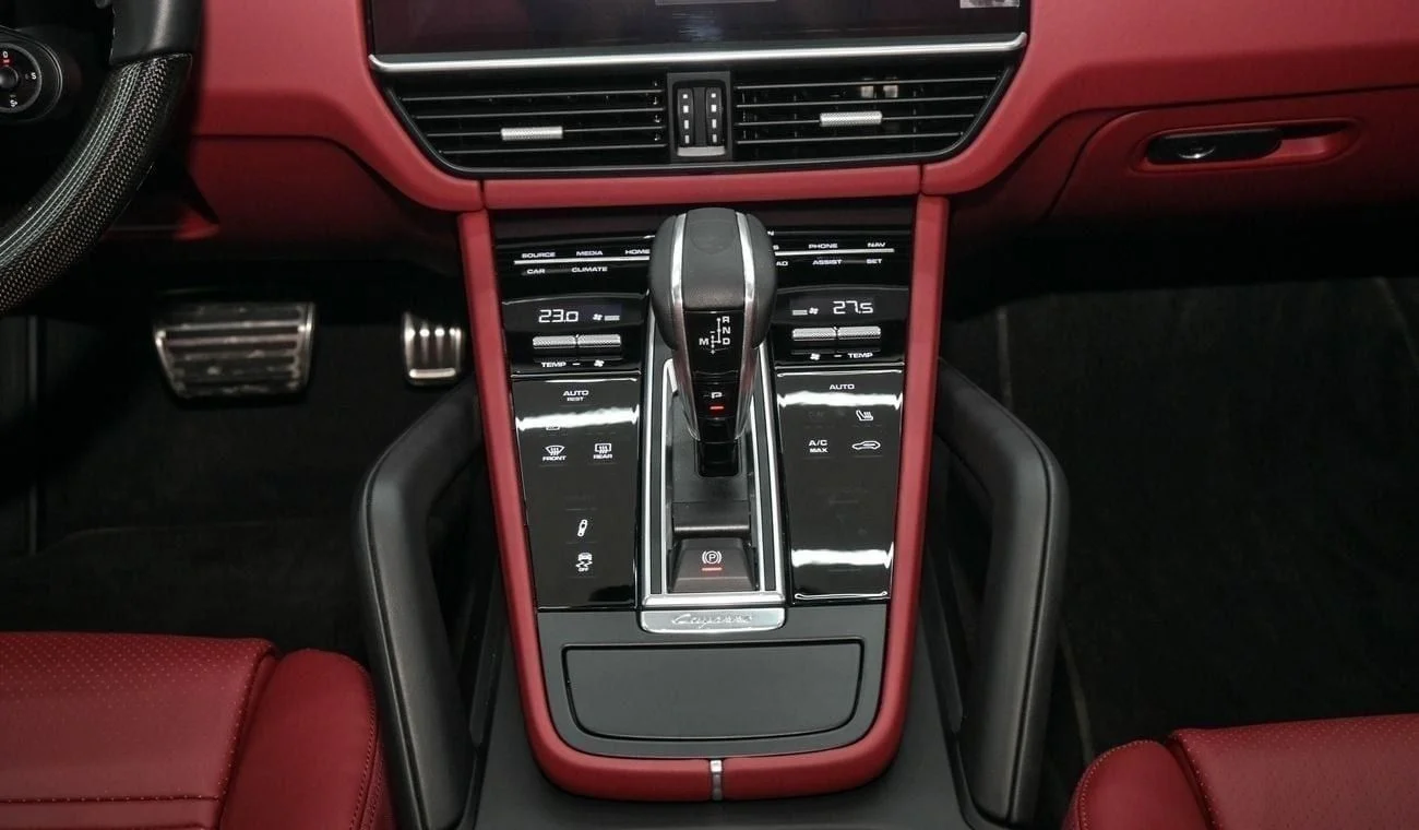 2023 Porsche Cayenne - Low mileage, Automatic, Black color in Dubai