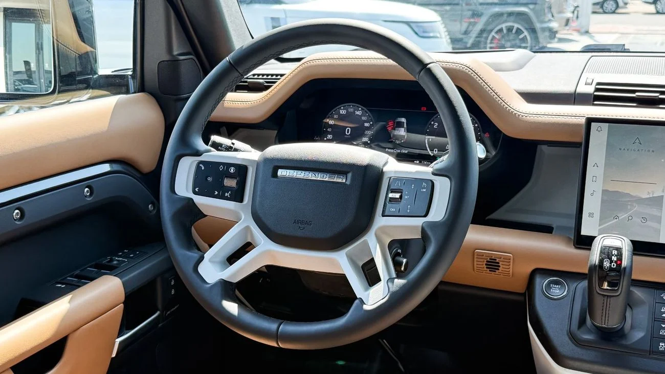 2025 Land Rover Defender - 0km, Petrol, Automatic, 4 engine - Buy in Dubai