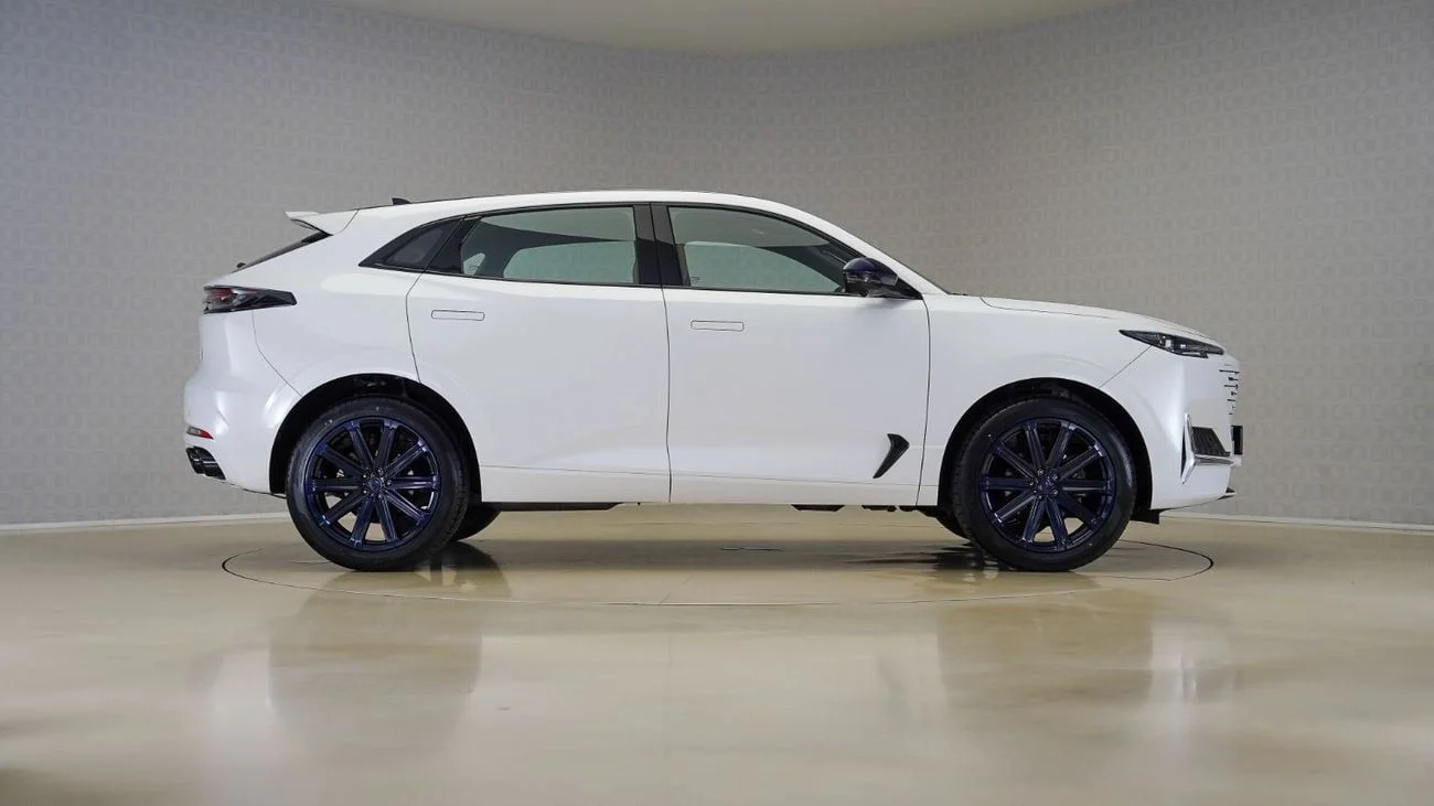 Changan UNI-K 2024 for Sale in Dubai - Low Mileage, Automatic Transmission, Fuel Efficient
