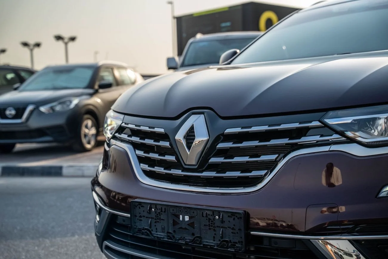Renault Koleos 2024 - Low Mileage, Fuel Efficient, Automatic Transmission, Burgundy Color