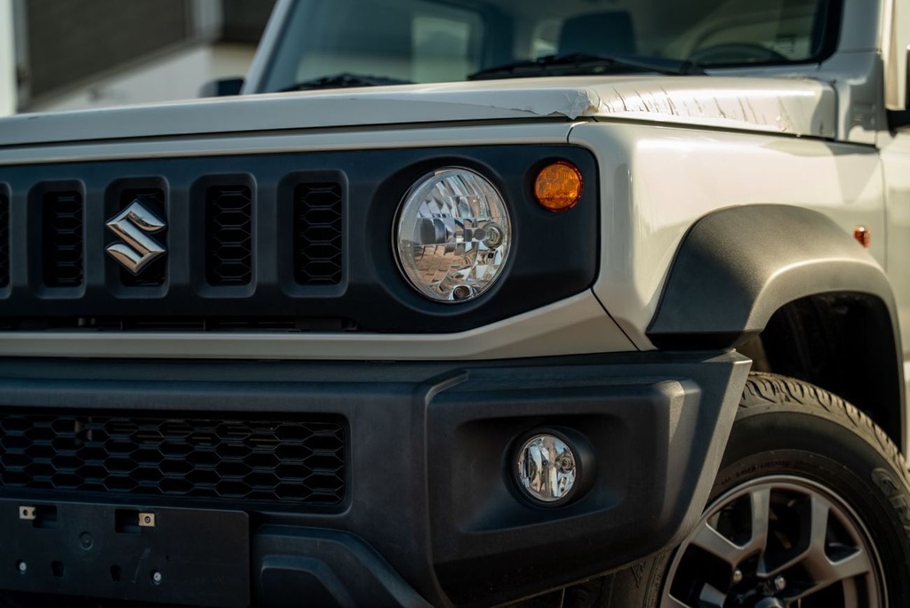 2023 Suzuki Jimny for Sale in Dubai - Brand New Silver Manual Petrol 4 Engine