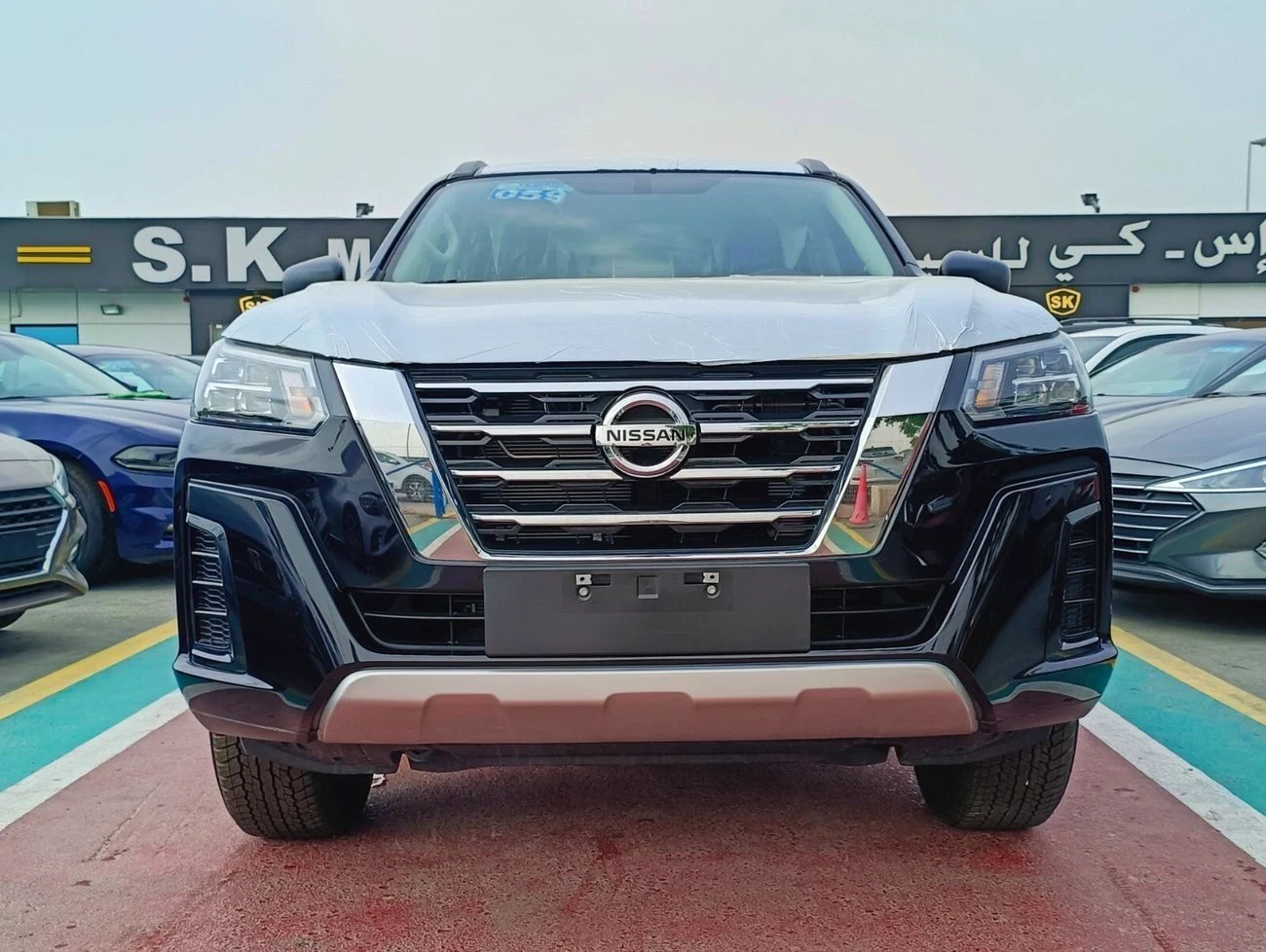 2023 Nissan XTerra in Dubai - Brand New Petrol Automatic with 4 Engine