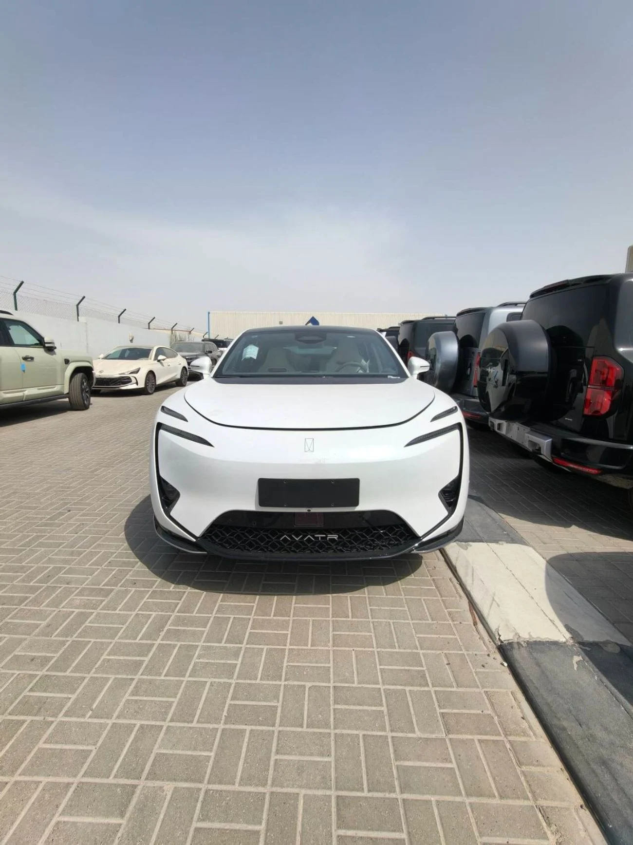 2025 Avatr Altima Electric Automatic White in Dubai - Buy in Dubai