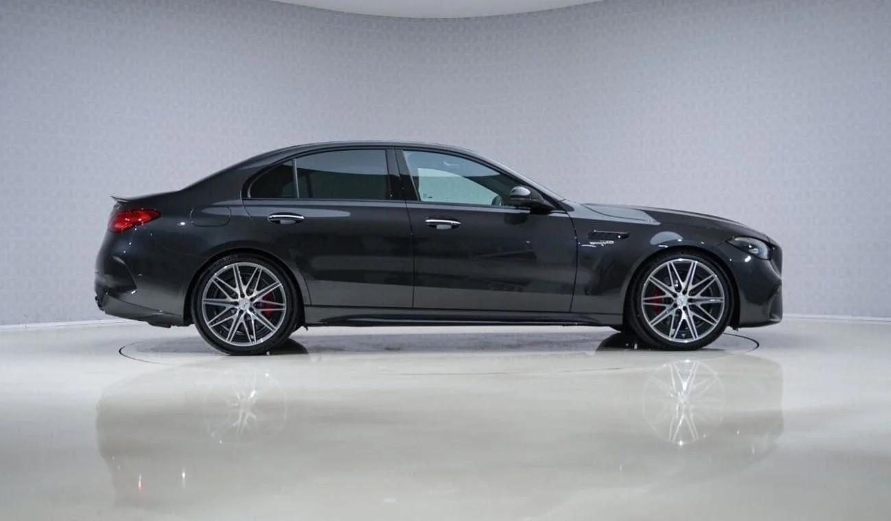 [DCE-801153] 2024 Mercedes-Benz C-Class in Dubai with 34km mileage and automatic transmission