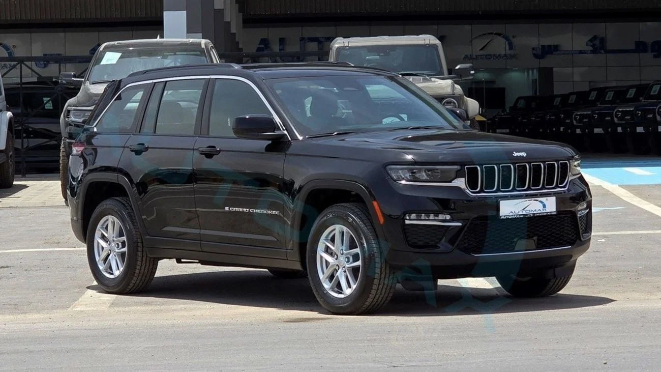 2024 Jeep Grand Cherokee in Black, 0km, Petrol, Automatic, 6 engine - Buy in Dubai
