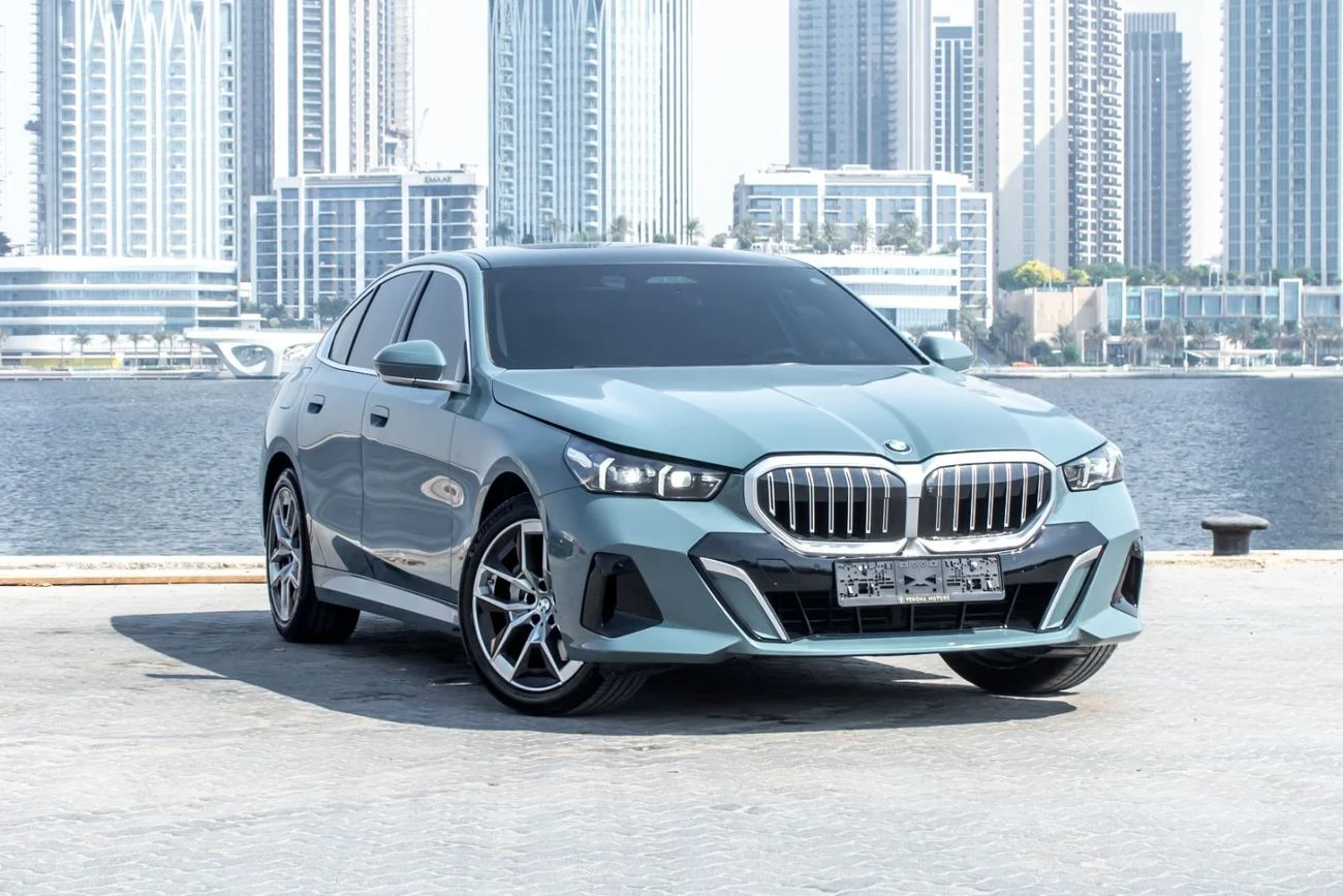 [DCE-800454] 2024 BMW 5 Series in Dubai - Low Mileage, Automatic Transmission, Green Color